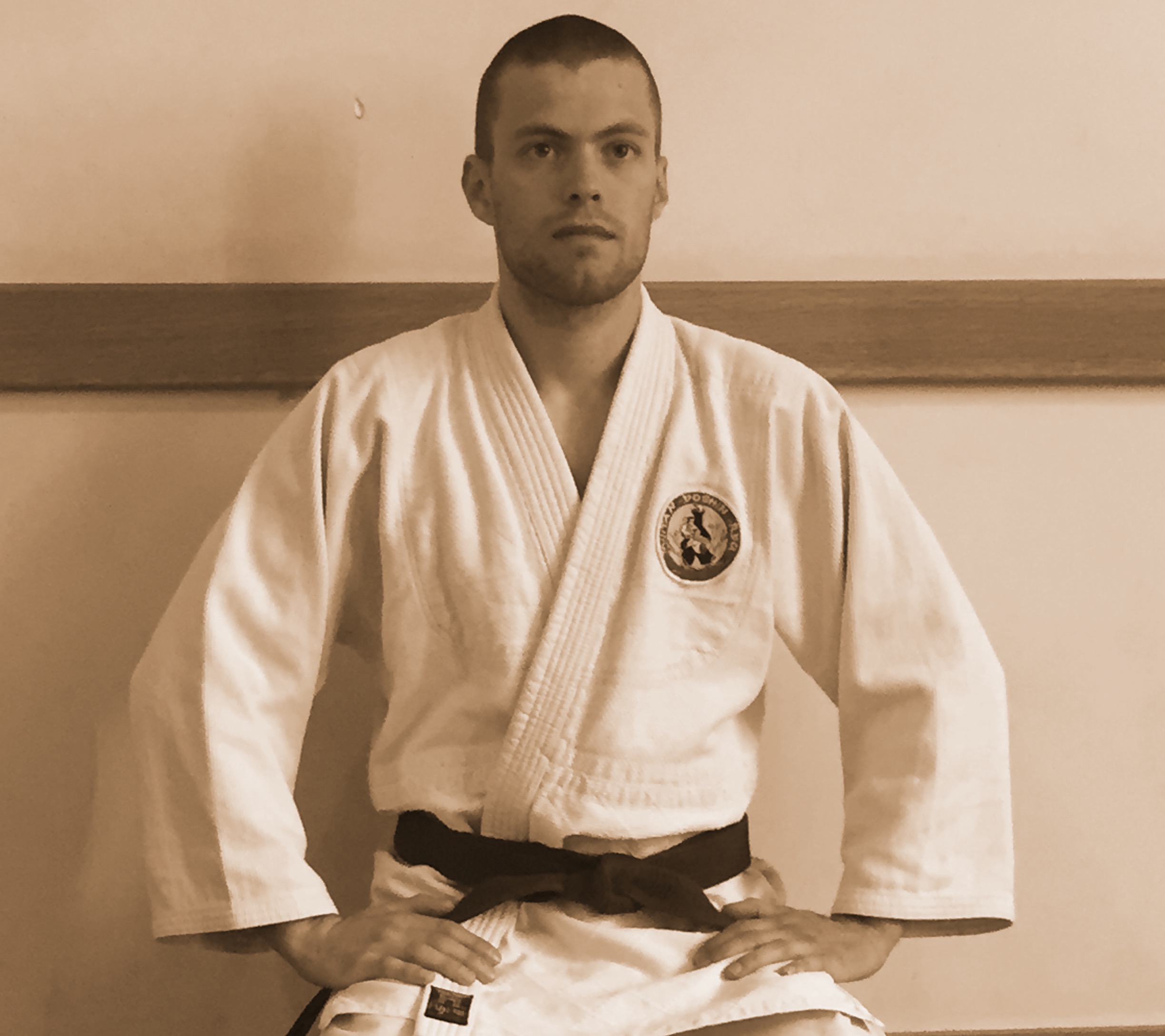 Van 2010 tot 2018 trainde Sifu Thomas traditionele Japanse Jiu-Jitsu. 