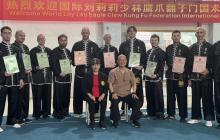 In juni 2025 bezochten Thomas, Dieter en Kevin de Shaolin-tempel in China, waar ze trainden, examens aflegden en officiële erkenning ontvingen voor hun zwarte gordels van de prestigieuze Shaolin Wushu Association.